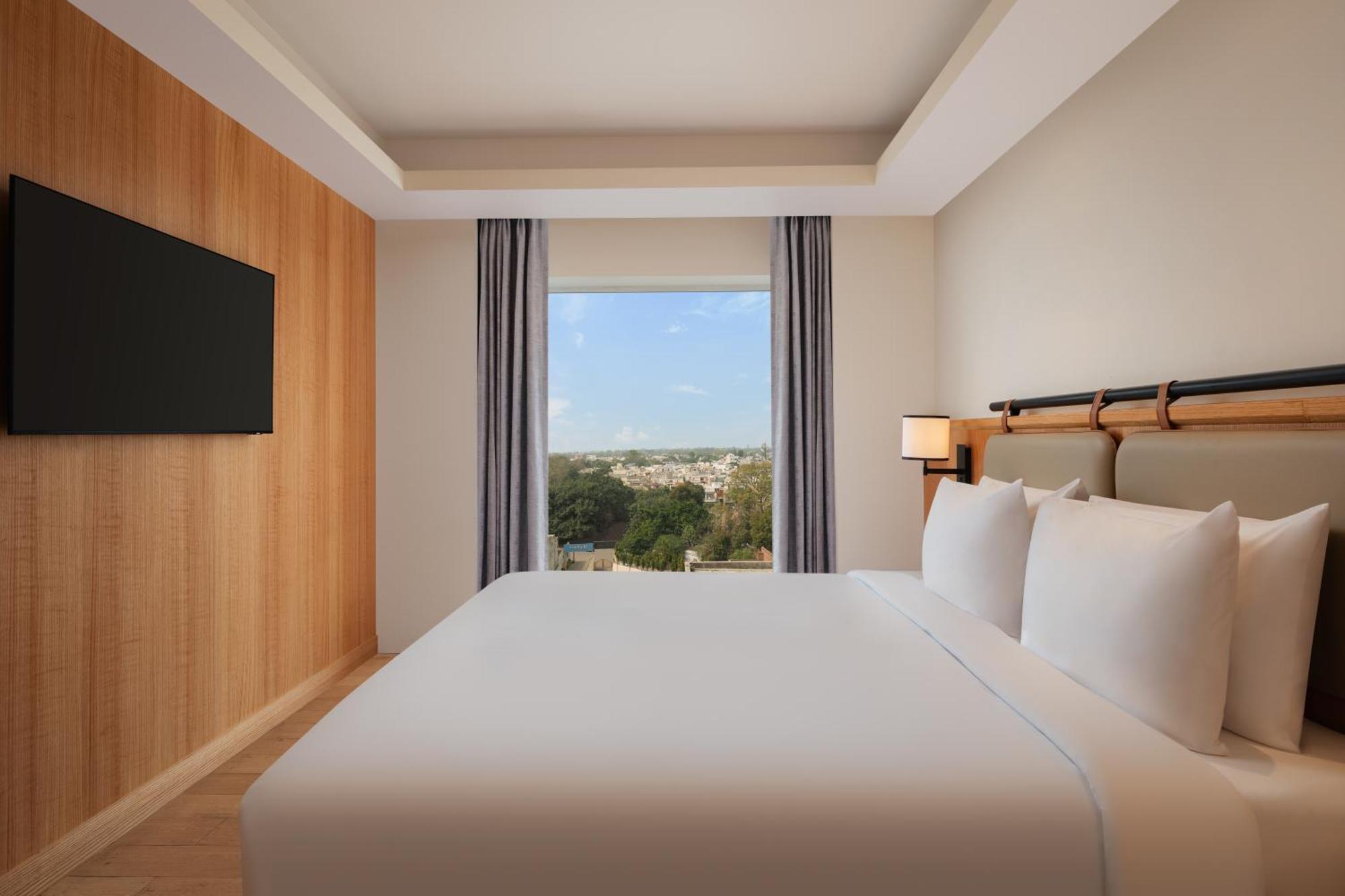 Fairfield By Marriott Amritsar Hotel Exterior photo