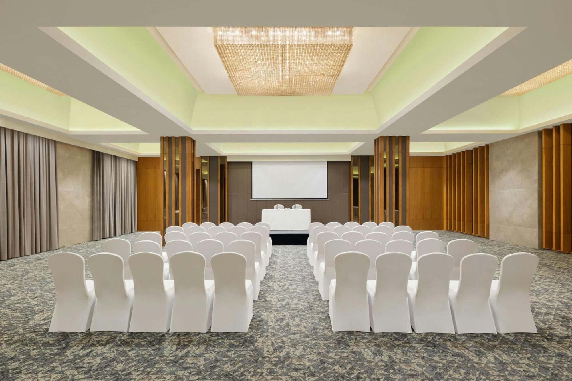 Fairfield By Marriott Amritsar Hotel Exterior photo