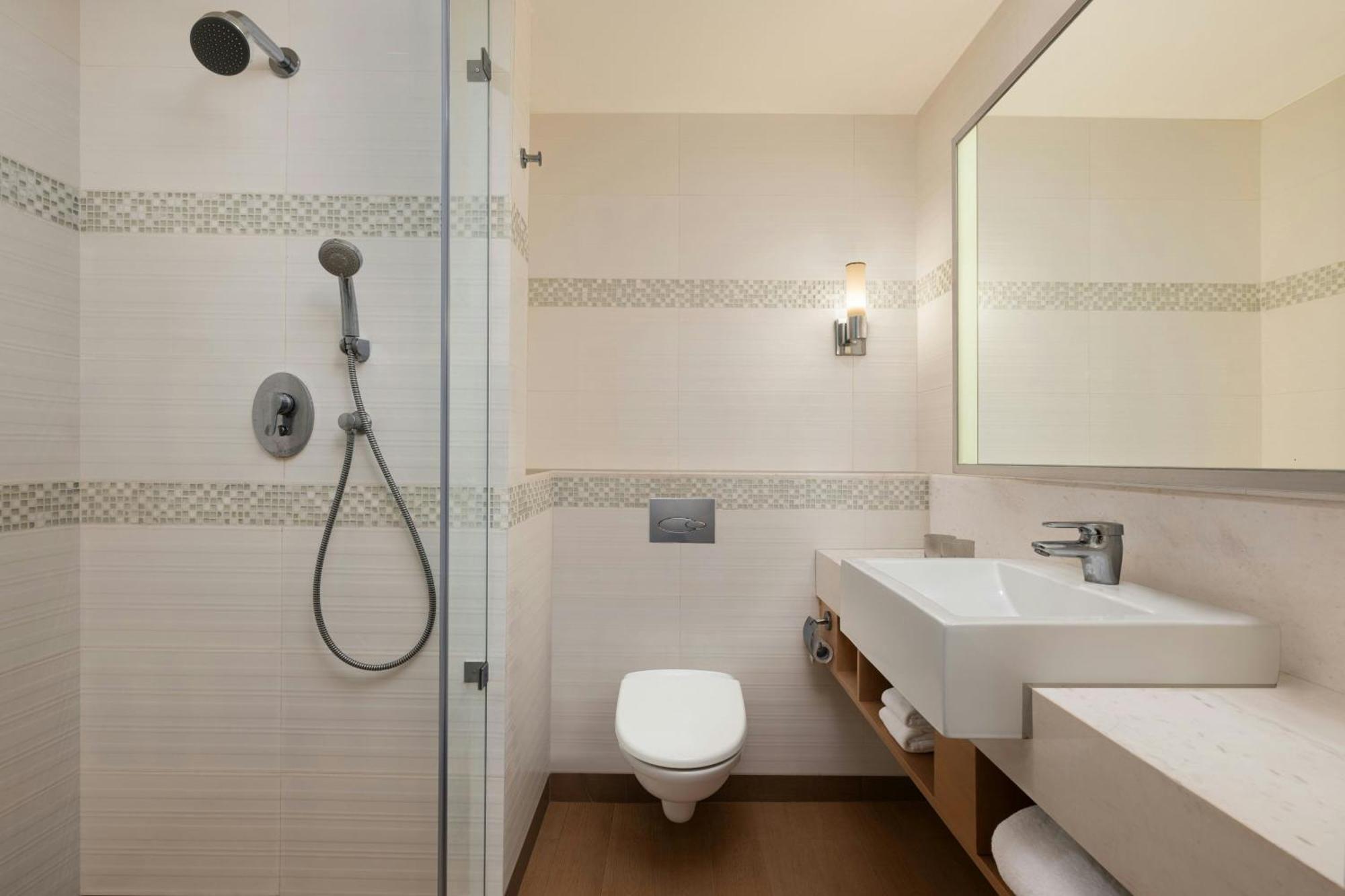 Fairfield By Marriott Amritsar Hotel Exterior photo